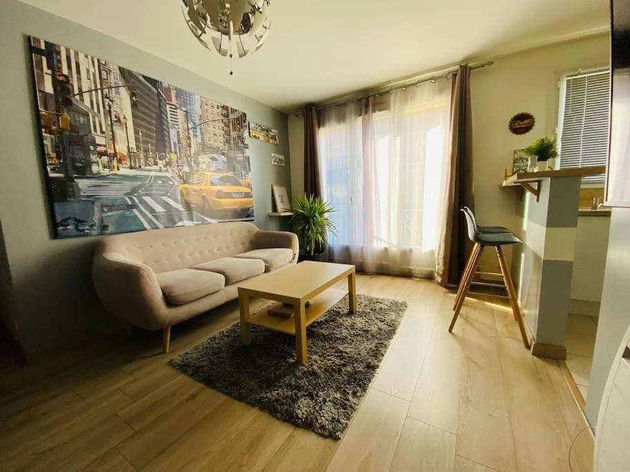 Appartement 2 Chambres Mantes-la-Ville Экстерьер фото