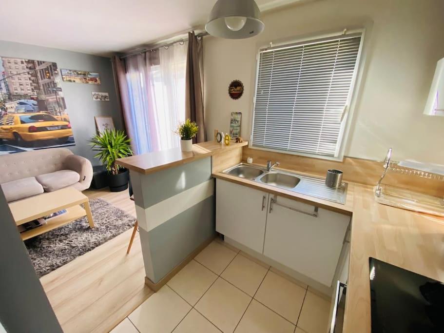 Appartement 2 Chambres Mantes-la-Ville Экстерьер фото