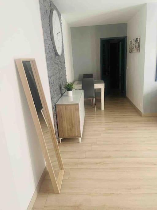 Appartement 2 Chambres Mantes-la-Ville Экстерьер фото